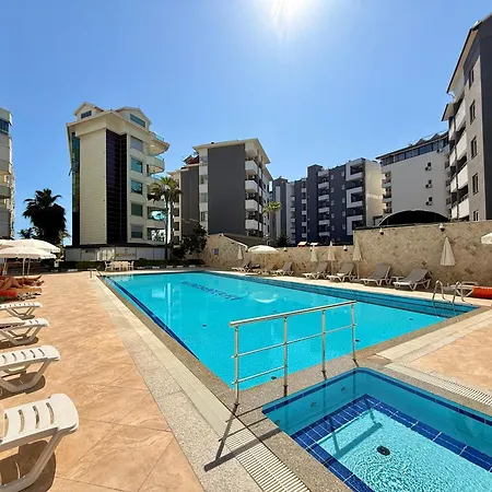 Sa Apartments! Beachfront With Sea View & Pool 아파트