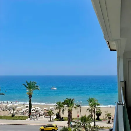Sa Apartments! Beachfront With Sea View & Pool 아파트 *