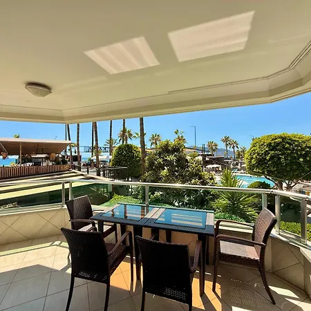 Sa Apartments! Beachfront With Sea View & Pool 아파트 *